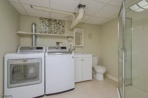 108 Howard Ave, Middlesex, NJ 08846 photo 18