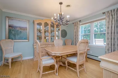 108 Howard Ave, Middlesex, NJ 08846 photo 7