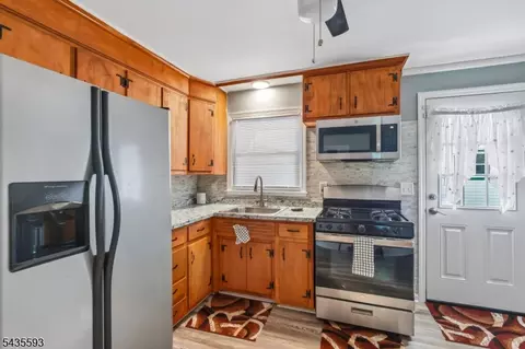Kitchen - 646 E 6th St, Plainfield, NJ 07060 photo 1 of 1