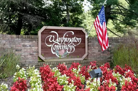 164 Winchester Ct, Township Of Washington, NJ 07676