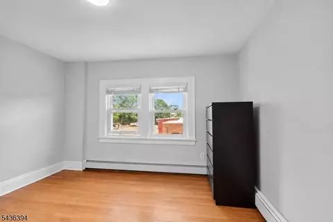 62 Vreeland Ave, Clifton, NJ 07011