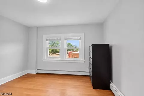 62 Vreeland Ave, Clifton, NJ 07011