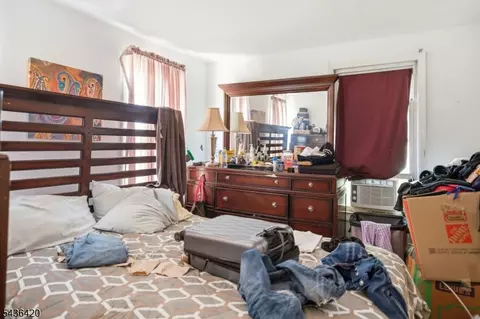 Bedroom - 33 Pulaski Pl, Hackensack, NJ 07601 photo 1 of 7