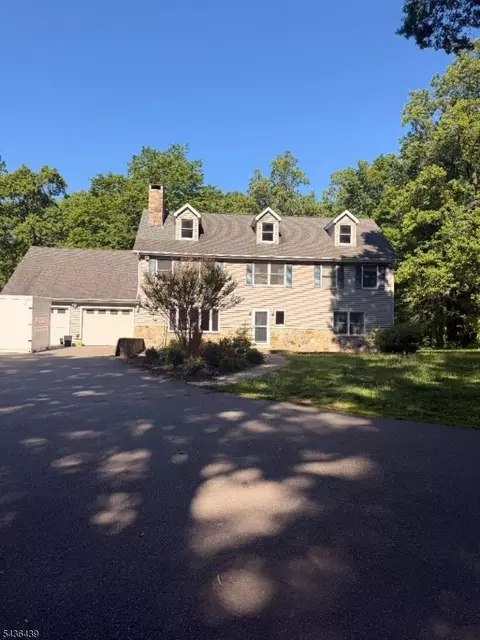 388 Mine Rd, Asbury, NJ 08802