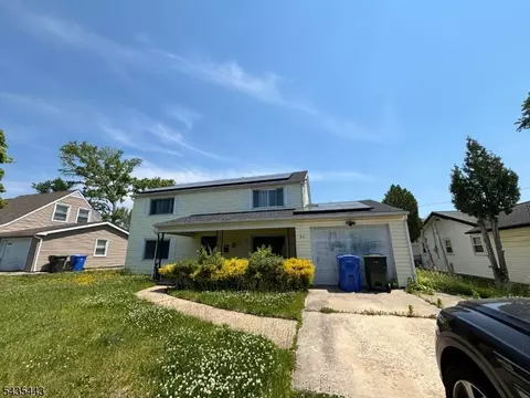 62 Hawthorne Ln, Willingboro, NJ 08046