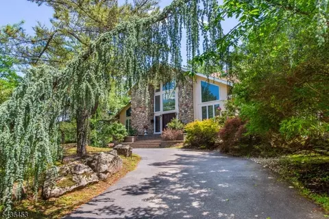 1 Lenape Rd, Short Hills, NJ 07078