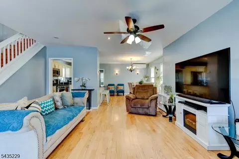 278 Centre St, Nutley, NJ 07110 photo 8