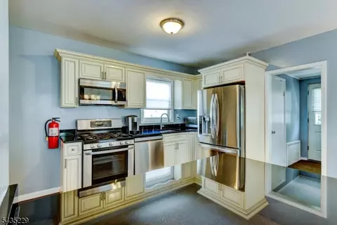 278 Centre St, Nutley, NJ 07110 photo 22