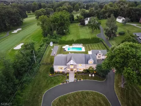 73 E Madison Ave, Florham Park, NJ 07932