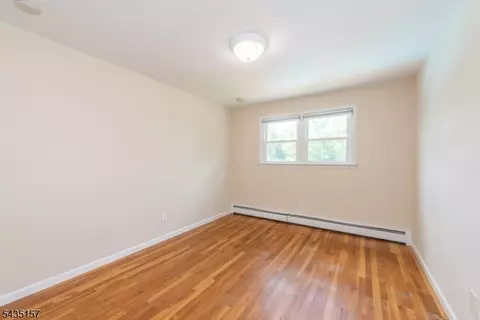 68 Mandeville Dr, Wayne, NJ 07470 photo 14