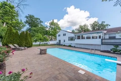68 Mandeville Dr, Wayne, NJ 07470 photo 23