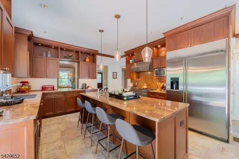 15 Brunswick Rd, Montclair, NJ 07042 photo 17