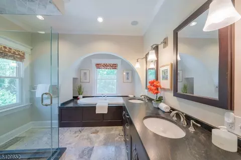 15 Brunswick Rd, Montclair, NJ 07042 photo 28