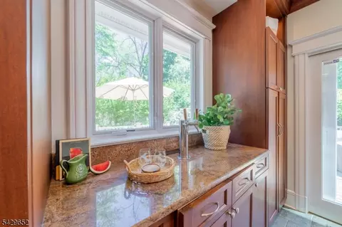 15 Brunswick Rd, Montclair, NJ 07042 photo 23