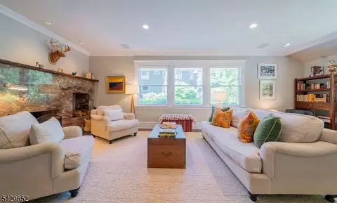 15 Brunswick Rd, Montclair, NJ 07042 photo 8