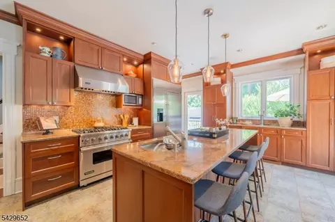 15 Brunswick Rd, Montclair, NJ 07042 photo 19