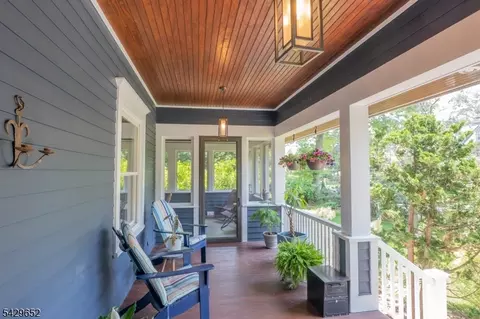 15 Brunswick Rd, Montclair, NJ 07042 photo 4