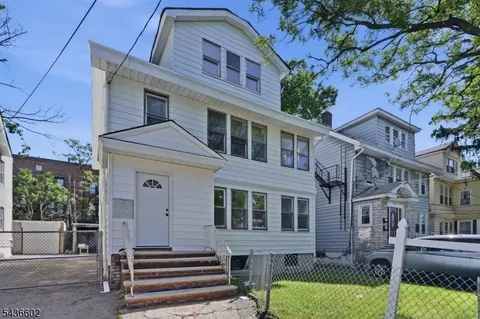 203 Hansbury Ave, Newark, NJ 07112
