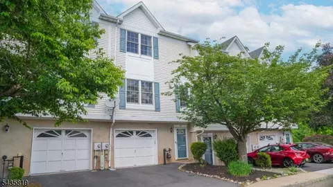 103 George Wilson Blvd, Flemington, NJ 08822