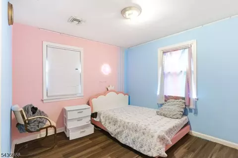 246 E 2nd Ave, Roselle, NJ 07203 photo 9