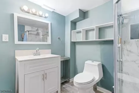 246 E 2nd Ave, Roselle, NJ 07203 photo 17