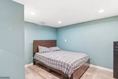 Bedroom - 246 E 2nd Ave, Roselle, NJ 07203 photo 5 of 7