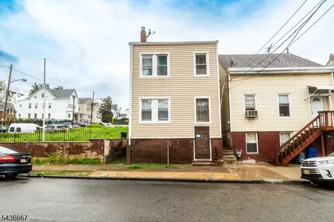 54 Bloomfield Ave, Paterson, NJ 07503