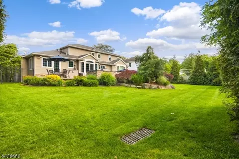 12 Longell Dr, Wayne, NJ 07470 photo 39