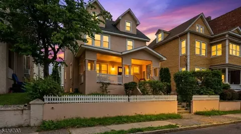 222 E 30th St, Paterson, NJ 07514