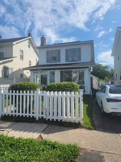373 Rutledge Ave, East Orange, NJ 07017
