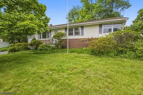 138 Wortendyke Ave, Emerson, NJ 07630