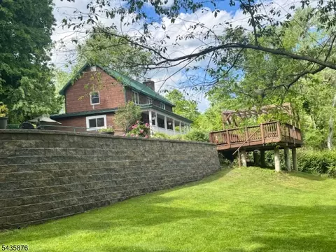 39 Lavin Rd, Wharton, NJ 07885