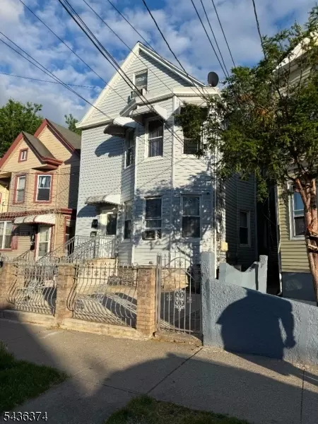 89 Burgess Pl, Passaic, NJ 07055