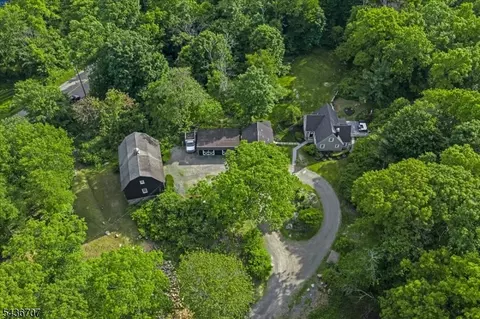 373 Green Rd, Sparta, NJ 07871