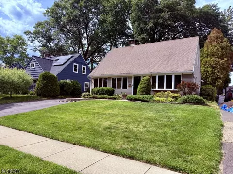 883 Milton Blvd, Rahway, NJ 07065