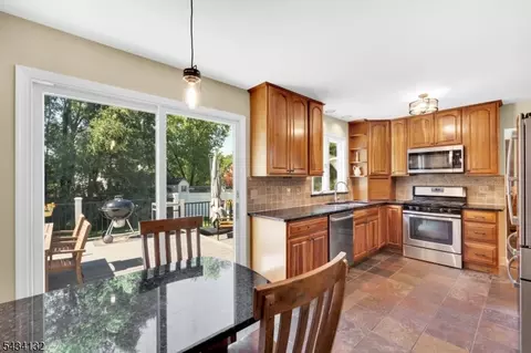 7 Mitchell Ln, Clinton, NJ 08809 photo 17