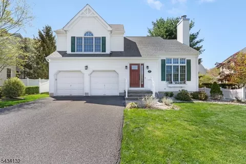 7 Mitchell Ln, Clinton, NJ 08809 photo 4