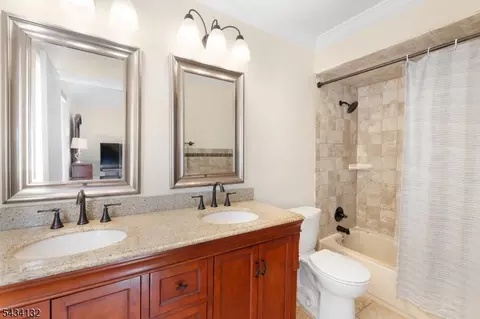 7 Mitchell Ln, Clinton, NJ 08809 photo 22