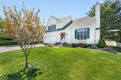 Exterior - 7 Mitchell Ln, Clinton, NJ 08809 photo 9 of 11