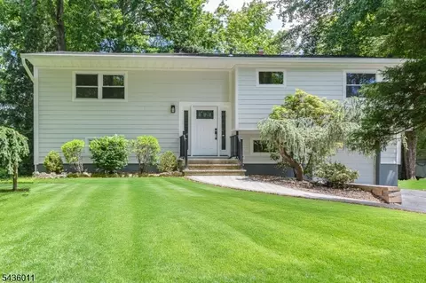 104 Marmora Rd, Parsippany, NJ 07054