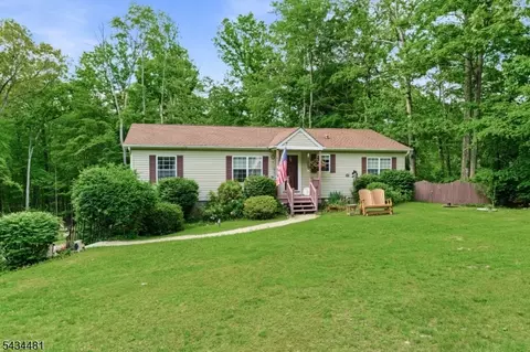 11 Fox Run, Montague, NJ 07827