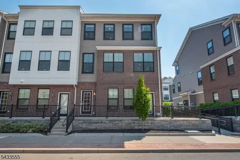 363 Main St #363, Little Falls Twp, NJ 07424