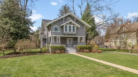 420 Mountainview Ter, Dunellen, NJ 08812