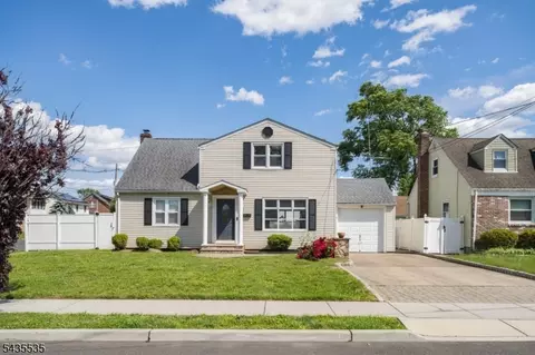 1341 Lincrest Ter, Union, NJ 07083