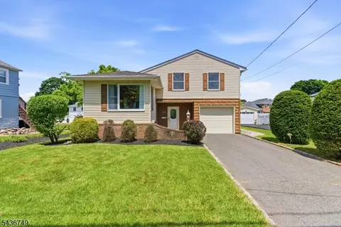 162 Washington St, Berkeley Heights, NJ 07922