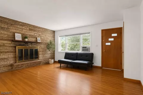 300 Watson Ave, Plainfield, NJ 07062 photo 9