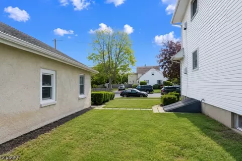 300 Watson Ave, Plainfield, NJ 07062 photo 34