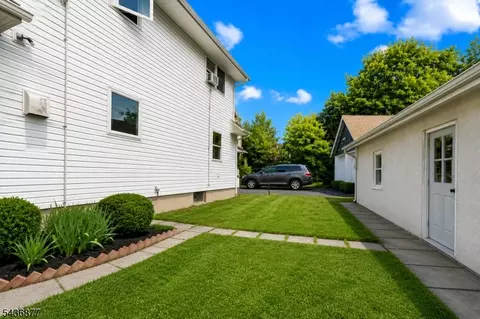 300 Watson Ave, Plainfield, NJ 07062 photo 33