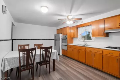300 Watson Ave, Plainfield, NJ 07062 photo 16