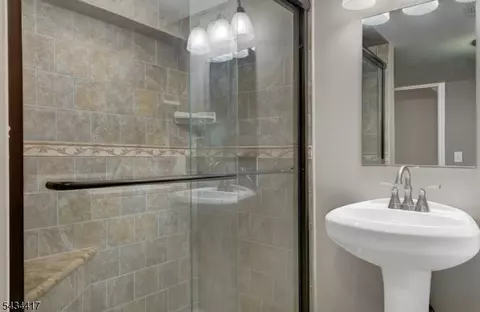 27 Shady Ter, Wayne, NJ 07470 photo 31